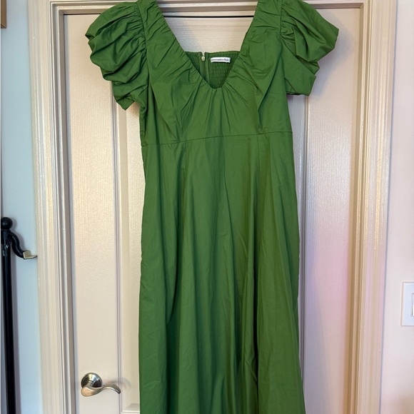 NWOT Elegant Green Puff Sleeve Dress - Picture 3 of 5